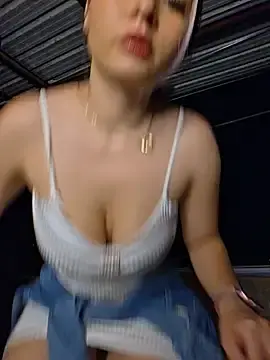 Stripchat Sex Cam of Natasanz