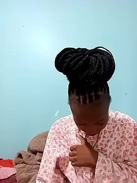 Stripchat Live Sex of SexyPetite_22