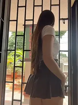 Stripchat Sex Chat of LittleDoll___