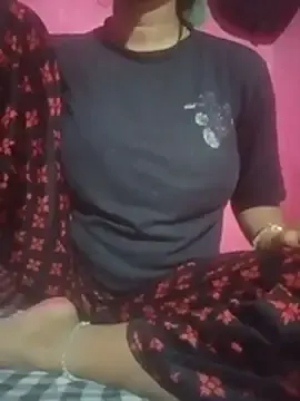 Stripchat Watch Live Sex Cams of Muna_Raj