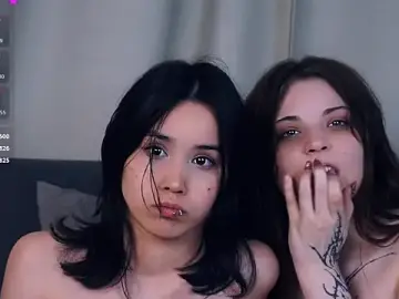 Stripchat Live Sex Cam of ReynaGrinvalsky