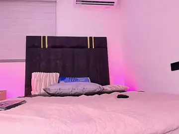 Stripchat Live Sex Cam of sara_ck