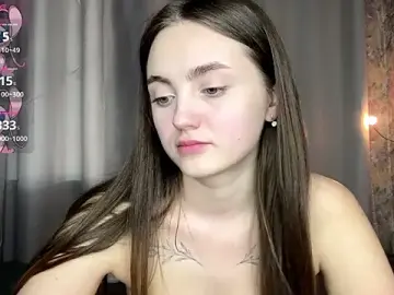 Stripchat Free Porn Cam of LoraDavi