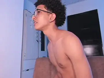 Stripchat Nude Webcam of Cj_davis_