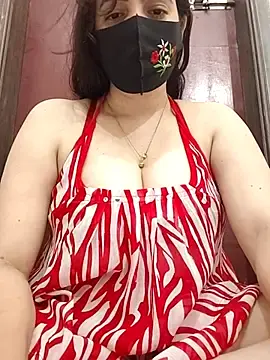 Stripchat Sex Cam of Saanvi-Sen
