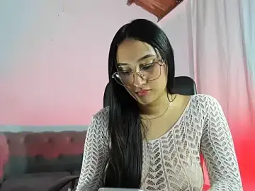 Stripchat Best Webcam of camila_wood