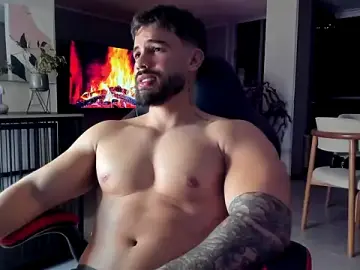 Stripchat Free Live Porn of Valenthino_Salvatore