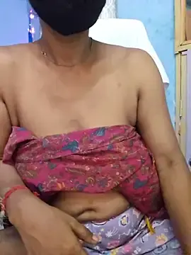 Stripchat Live Porn of Desi_Maya69