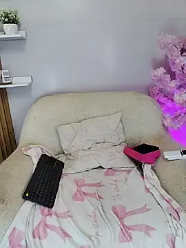 Stripchat Live Porn of MrsFoucher