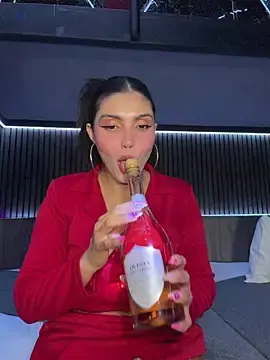 Stripchat Best live sex cam show of zui_lu