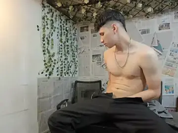 Stripchat Adult Webcam of DANIEL_Hot777