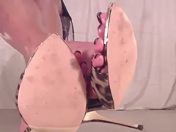 Stripchat Adult Webcam of Lady-Nymph