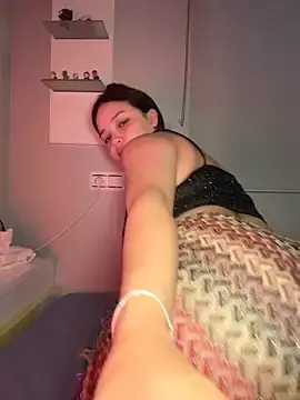 Stripchat Live Porn of MisFrekcles_