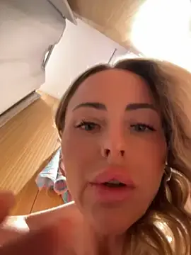 Stripchat Live Sex of EmaSalis