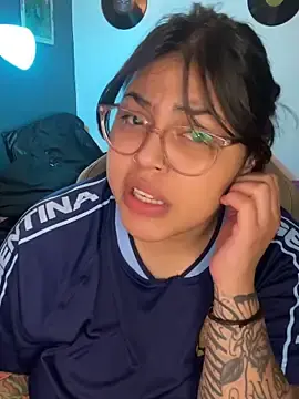 Stripchat Free Porn Cam of miacanela_xo