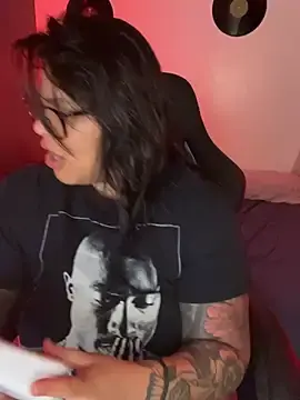 Stripchat Live Porn of miacanela_xo