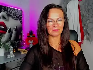 Stripchat Live Porn of HelenLuxx