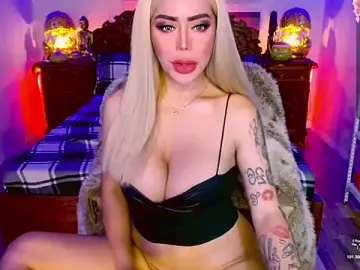 Stripchat Free Porn Cam of _QueenGoddess_