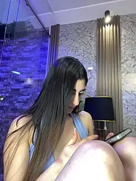 Stripchat Adult Webcams of evelyn_hills