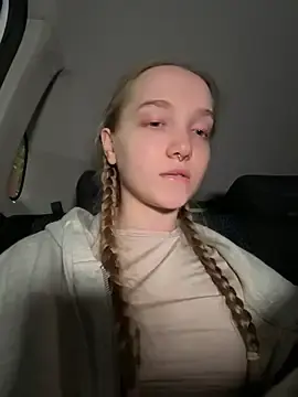 Stripchat Sex Cam of bambi_lu