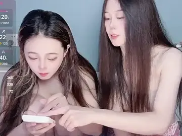 Stripchat Free Porn Cam of Eden-top