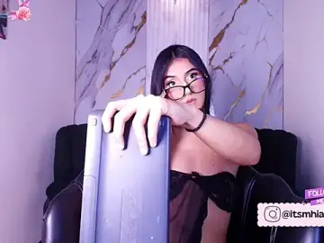 Stripchat Private Sex Chat of Mhiaa_Sweet