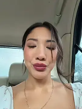 Stripchat Sex Cam of lean_lie8