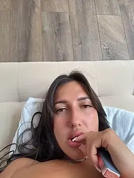 Stripchat Free Porn Cam of AleksandraRich