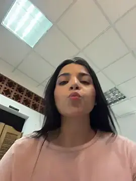 Stripchat Watch Live Sex Cams of ArieliciousXXX