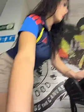 Stripchat Free Live Porn of ArieliciousXXX