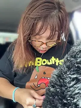 Stripchat Live Sex of moan4mona