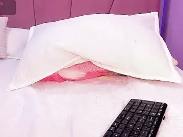 Stripchat Live Porn of ValeriaAguilar