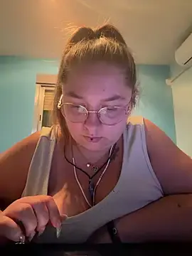 Stripchat Free Porn Cam of _maracr19_