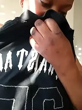 Stripchat Sex Cam of Broan_me