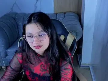 Stripchat Free Porn Cam of HoneyDoll_tf
