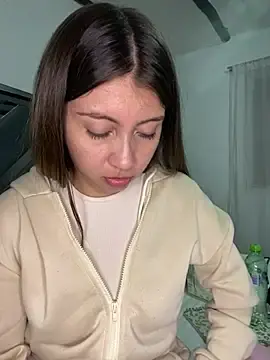 Stripchat Sex Cam of Sara-cooper2