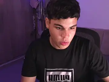 Stripchat Adult Webcam of james_jonnes_