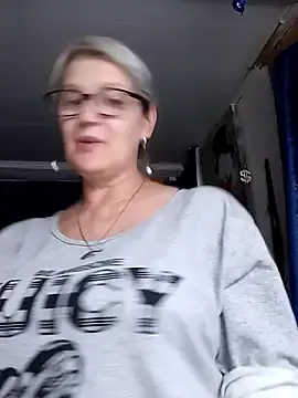 Stripchat Adult Webcam of irinamaux