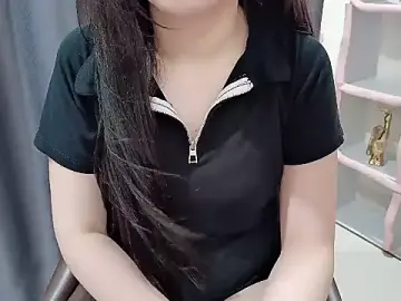 Stripchat Watch Live Sex Cams of Ari-sweety
