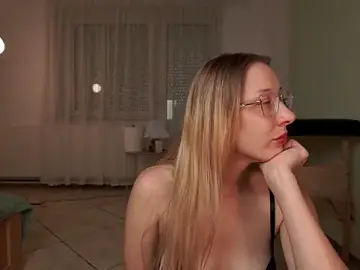 Stripchat Free Porn Cam of foxeslovefoxes
