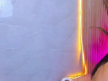 Stripchat Live Sex of wild_demongirl