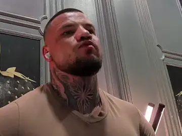 Stripchat Best live sex cam show of OliverSport