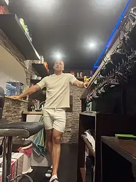 Stripchat Live Sex of trainwithme