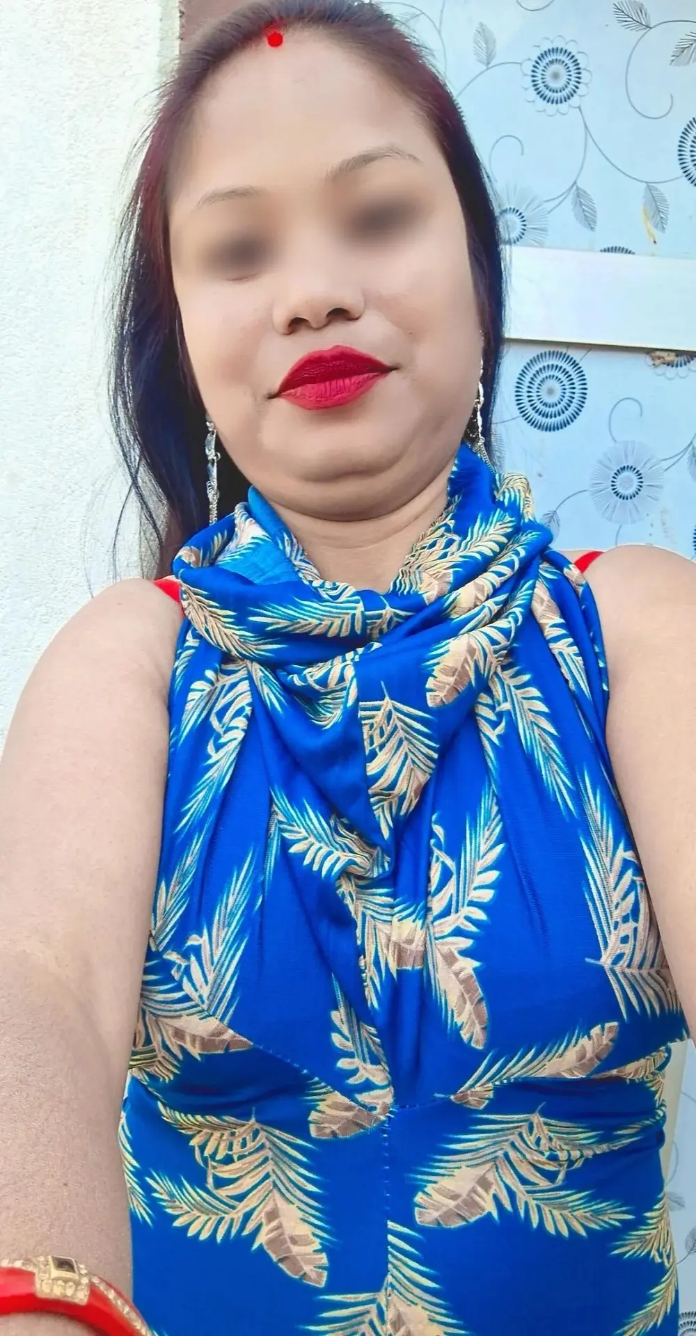 Priya_Bong