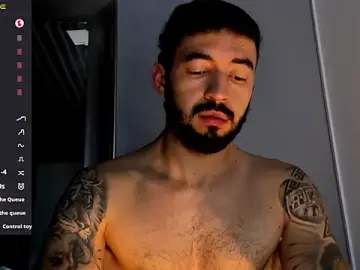 Stripchat Free Porn Cam of MarkWalker__
