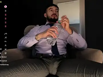 Stripchat Live Porn of MarkWalker__