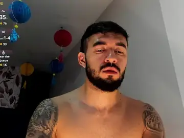 Stripchat Free Porn Cam of MarkWalker__