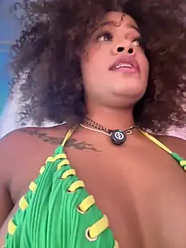 Stripchat Sex Chat of riri_brunnete
