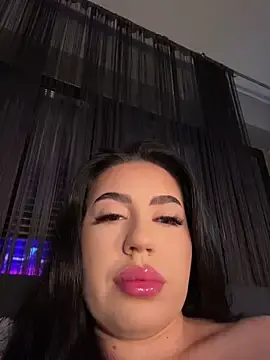 Stripchat Live Sex Cam of Andrestarr