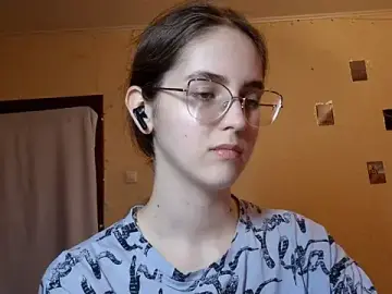 Stripchat Free Porn Cam of Katelemon